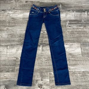 Colombian jeans size 8